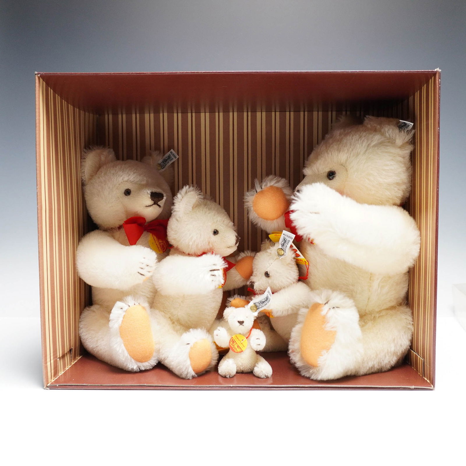 Steiff Teddy Bear Set, Collector's Edition 1982 (1 of 6)