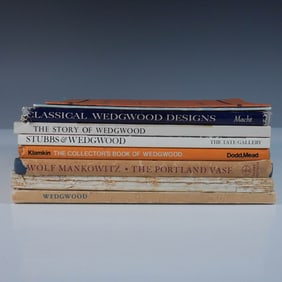 9pc Collection of Wedgwood Reference Books