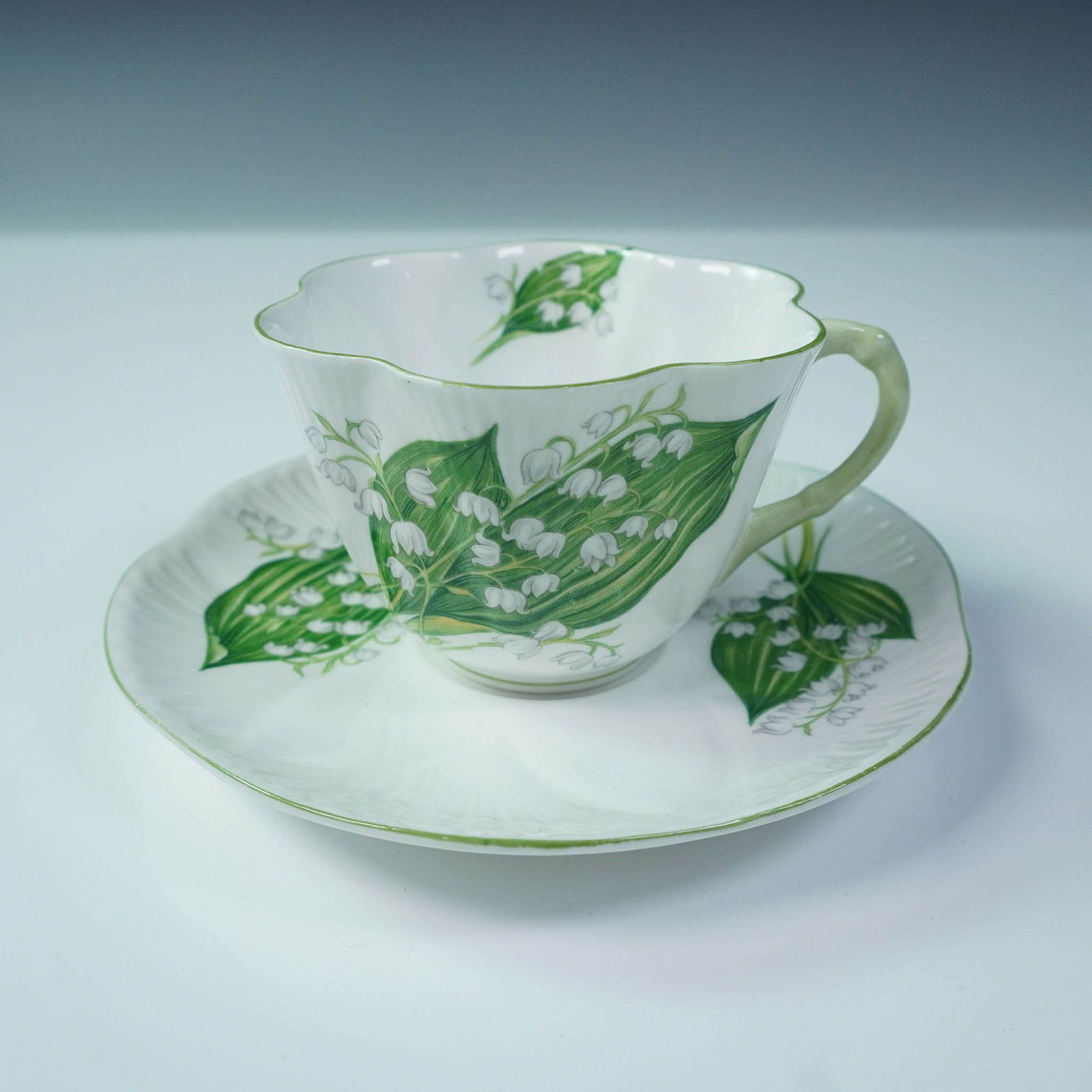 Shelley Fine China Teacup and Saucer, Lily of the Valley (1 of 4)