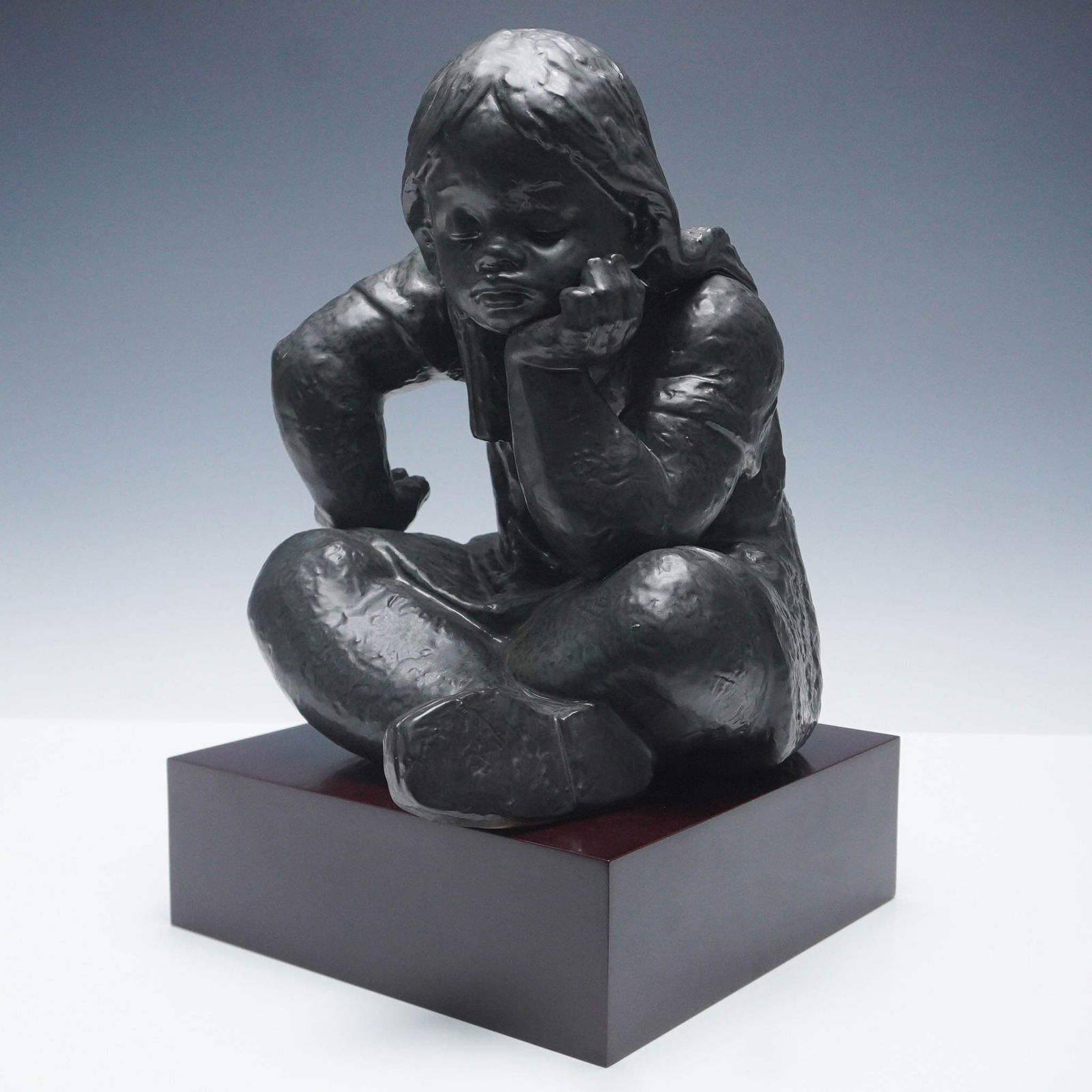 Lladro Gres Figurine, Daydreaming 01013022 (1 of 8)