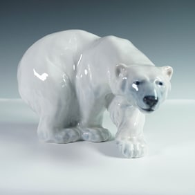 Royal Copenhagen Porcelain Polar Bear Figurine 1137