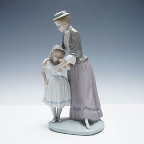 Lladro Porcelain Figurine 01005142, Solace