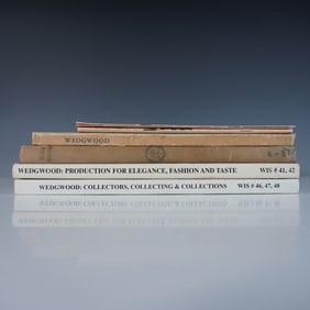 7pc Collection of Wedgwood Reference Books