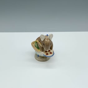 Royal Albert Beatrix Potter Figurine, Appley Dapply