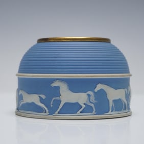 Wedgwood Match Holder and Striker
