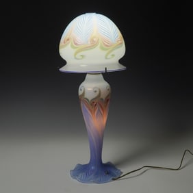 Vandermark Art Glass Table Lamp and Shade with Pulled Feather Design