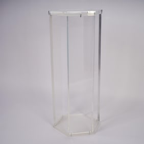 Mid Century Clear Lucite Pedestal Table