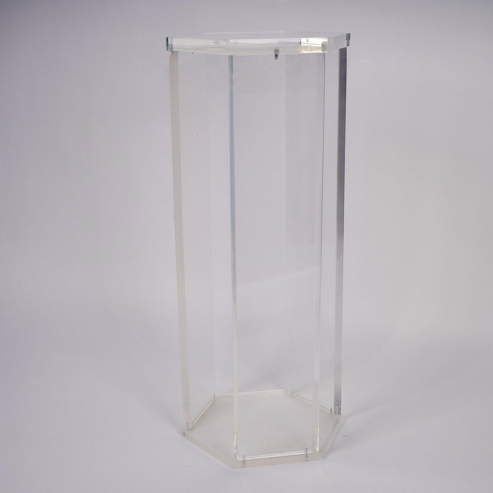 Mid Century Clear Lucite Pedestal Table (1 of 7)