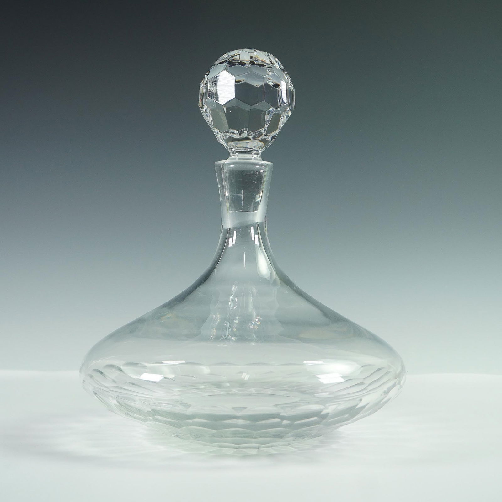 Royal Doulton Monique Lhuillier Atelier Crystal Decanter with Stopper (1 of 4)