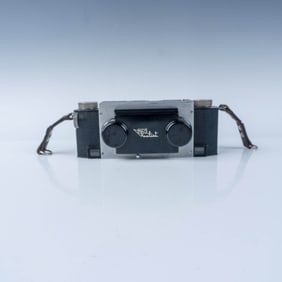 Vintage David White Stereo Realist Camera with Case