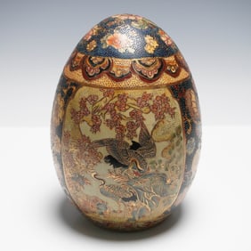 Hand-Painted Decorative Satsuma Style Egg