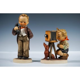 2pc Goebel Hummel Figurines, Hello & The Photographer