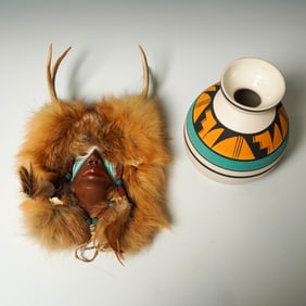 2pc Native American-Style Pottery Vase and Wall Hanging