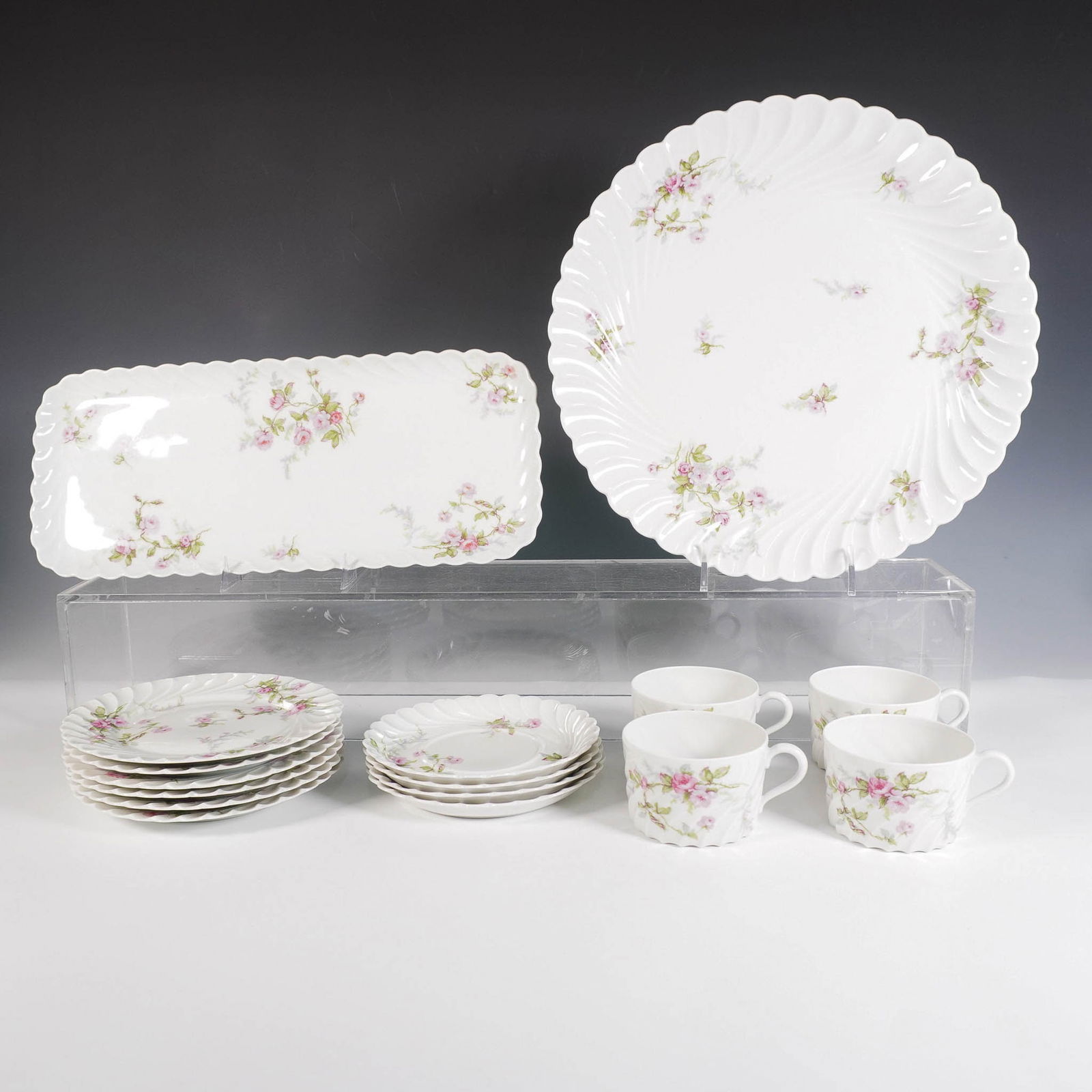 16pc Haviland Limoges Porcelain Set, Pink Floral Pattern (1 of 9)