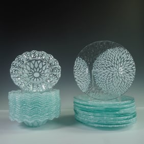 28pc Art Glass Plate and Bowl Set, Lace Pattern Design