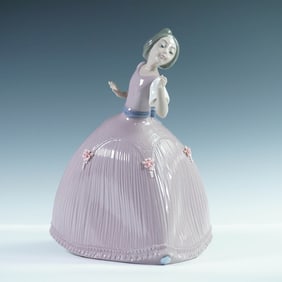 Lladro Figurine, Girl in Pink Dress 1005120