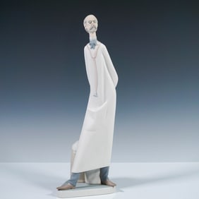 Lladro Porcelain Figurine, Doctor 1014602