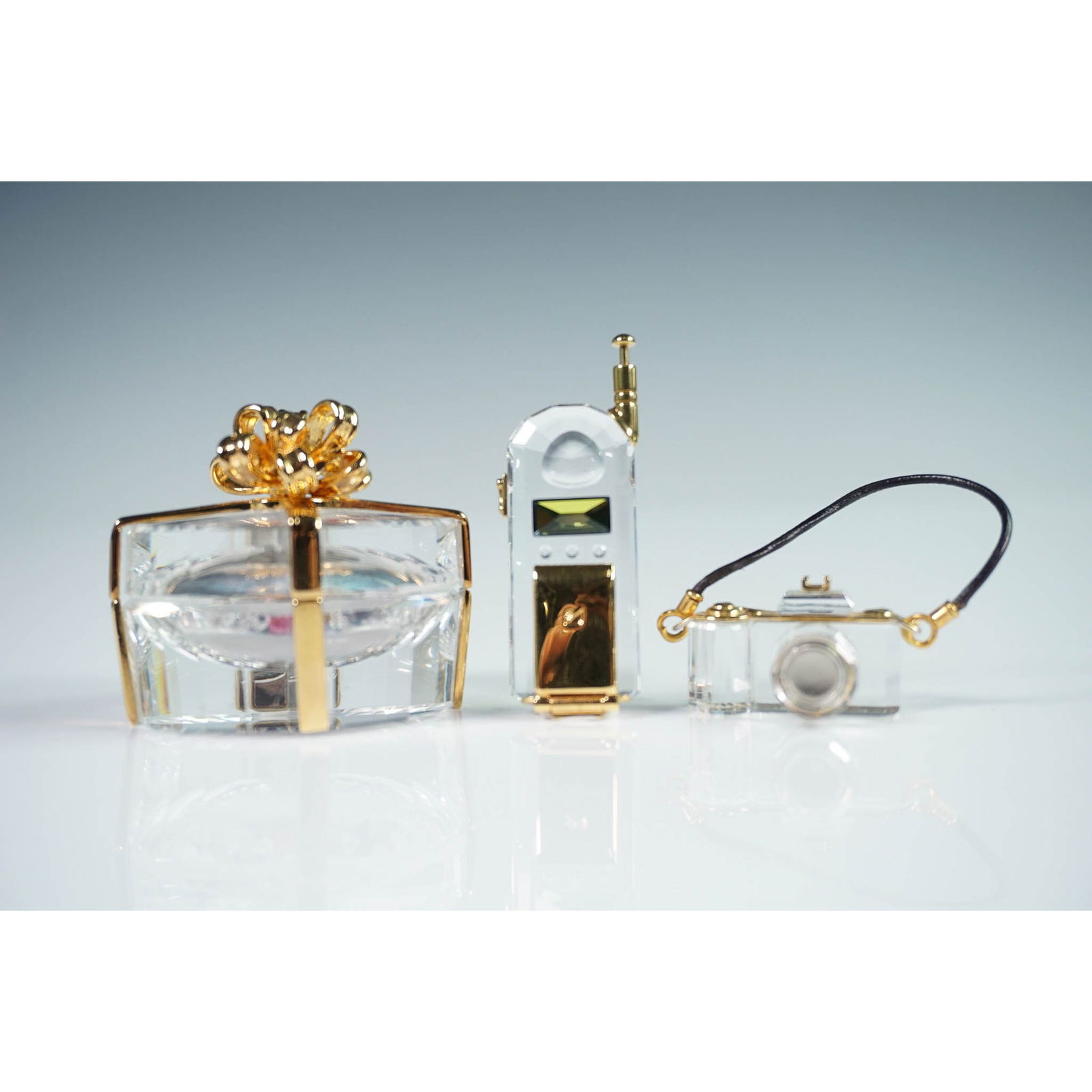 3pc Swarovski Crystal Memories Figurine Set, Gift Box, Phone, Camera (1 of 5)