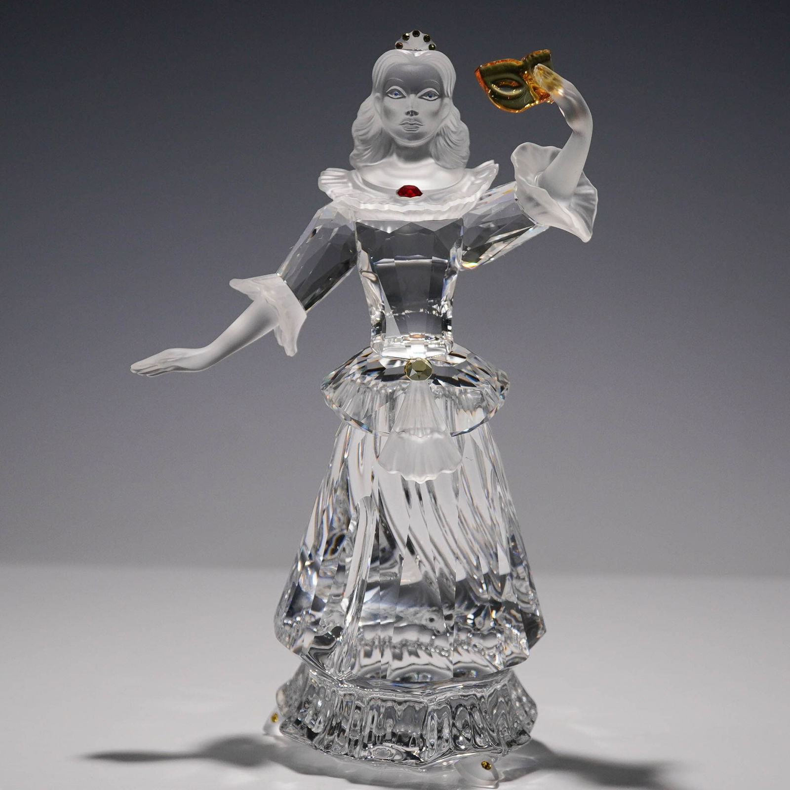 Swarovski Crystal Figurine, 2000 Annual Edition Columbine (1 of 6)