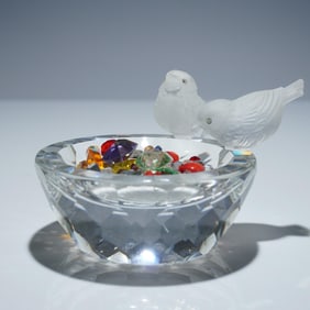 Swarovski Crystal Figurine, Bird Bath 010029