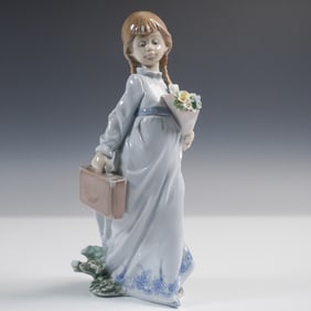 Lladro Porcelain Figurine School Days 01007604