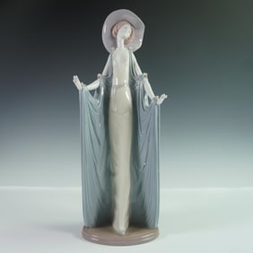 Lladro Porcelain Figurine, Afternoon Tea 1001428