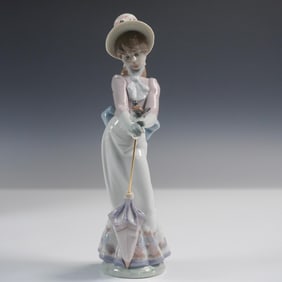 Lladro Porcelain Figurine, Garden Song 1007618