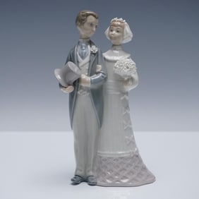 Lladro Porcelain Figurine, Wedding 1004808