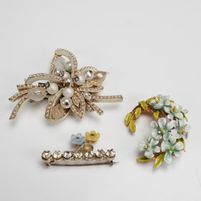 3pc Mid-Century Brooch Lot, Coro and ART