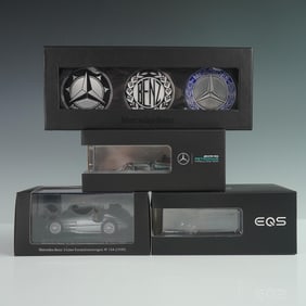 4pc Mercedes Benz Die-Cast Model Cars and Ornaments