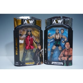 2pc AEW Wrestling Action Figures Nyla Rose and Wardlow