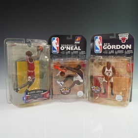 NBA Action Figures, Michael Jordan, Shaquille O'Neal, and Ben Gordon