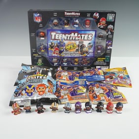 18pc MLB, NBA, and NFL TeenyMates and SqueezyMates Figurines