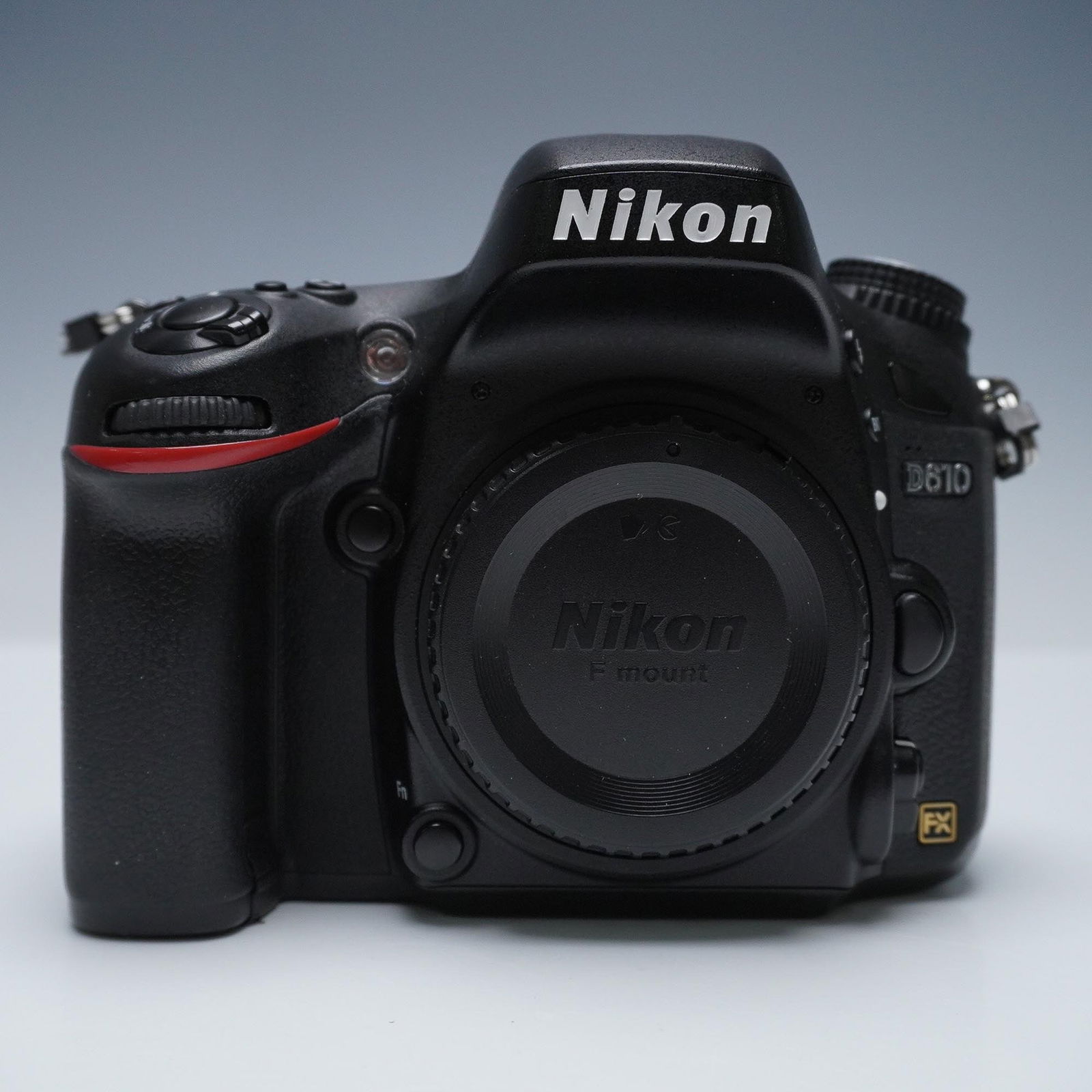 Nikon D610 DSLR Camera Kit with Accessories (1 of 4)