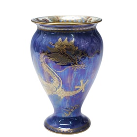 Wedgwood Fairyland Lustre Vase, Oriental Dragon Z4829