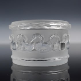 Lalique Crystal Swan Dresser Box