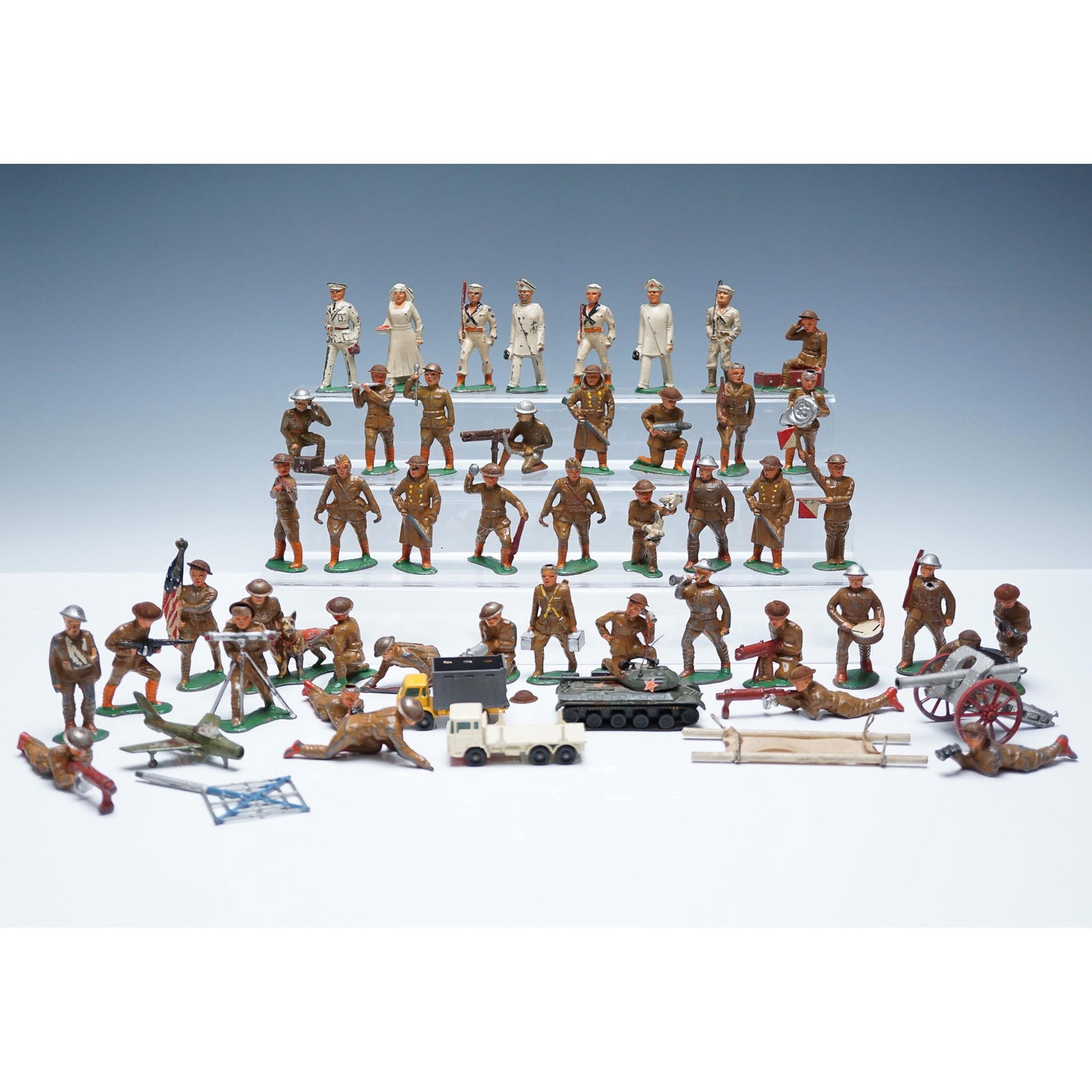 53pc Vintage Metal Toy Soldiers and Accessories (1 of 5)