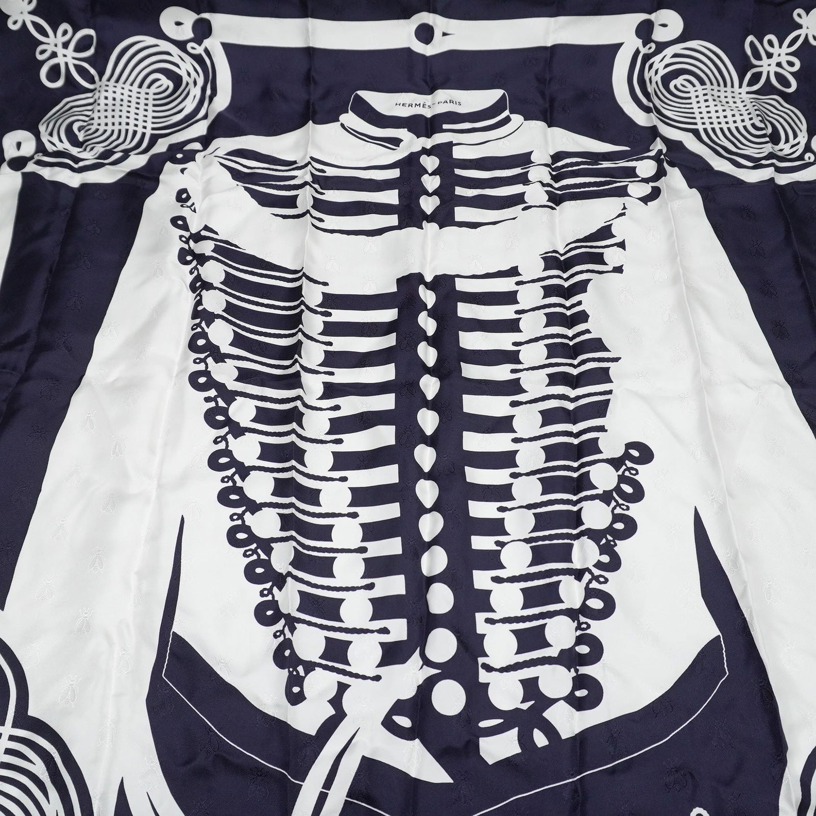 Hermes Silk Scarf, Brandebourgs Tattoo