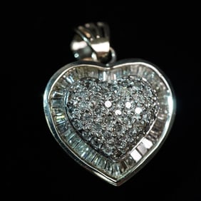  Heart Shaped Pendant in White Gold