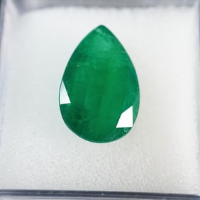 Zambian Faceted Emerald 6.65ctw