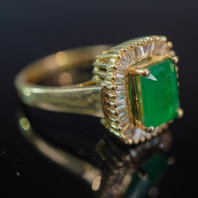 Estate 14K Gold, Emerald and Diamond Ring