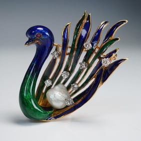 La Triomphe 18kt Gold, Enamel and Diamond Brooch 