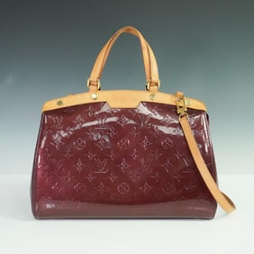 Louis Vuitton Vernis Blair MM Handbag in Amarante