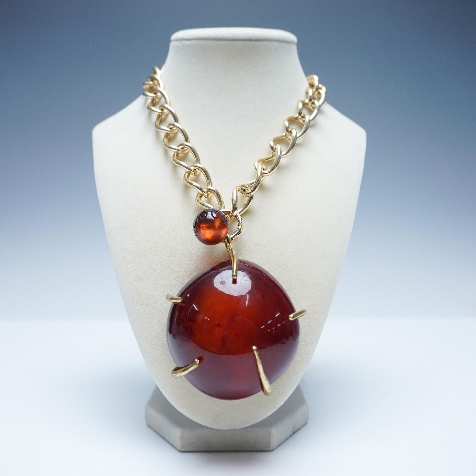 Relos Amber-Colored Resin Pendant Necklace, Gold-Tone Chain (1 of 5)