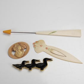 4pc Vintage Brooch, Hat Pin, and Bookmark 