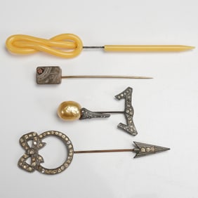4pc Vintage Jabot and Hat Pin Assortment