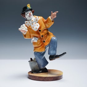 Clown HN2890 - Royal Doulton Figurine