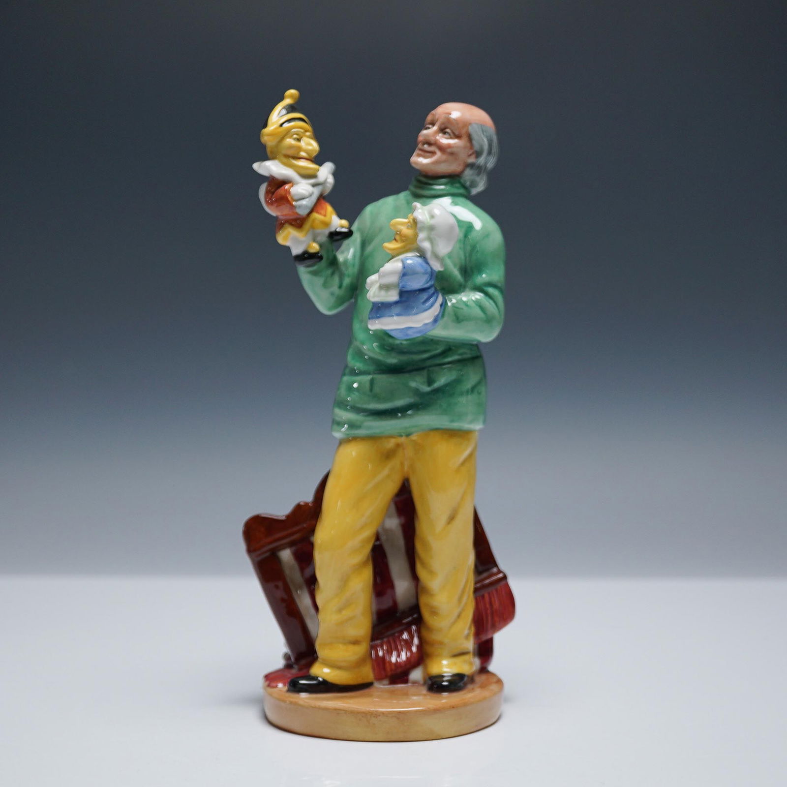 Punch and Judy Man HN2765 - Royal Doulton Figurine (1 of 4)