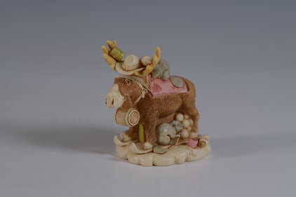 Harmony Kingdom Beer Nuts Ring Box Limited Edition