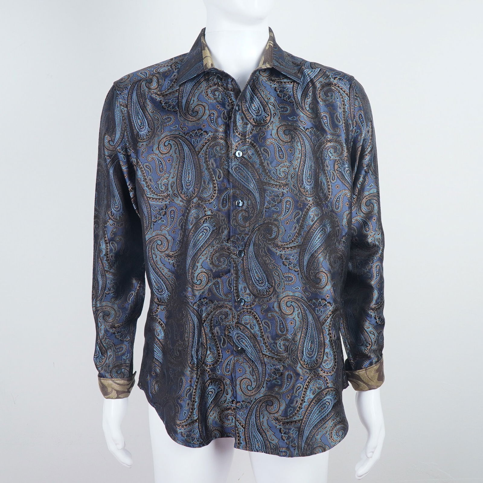 Robert Graham Limited Edition Silk Paisley Shirt, Size M: Men's long sleeve shirt by Robert Graham, Limited Edition collection. This eye-catching design features a blue and brown paisley print over luxurious silk fabric with signature contrast cuffs. Embroid